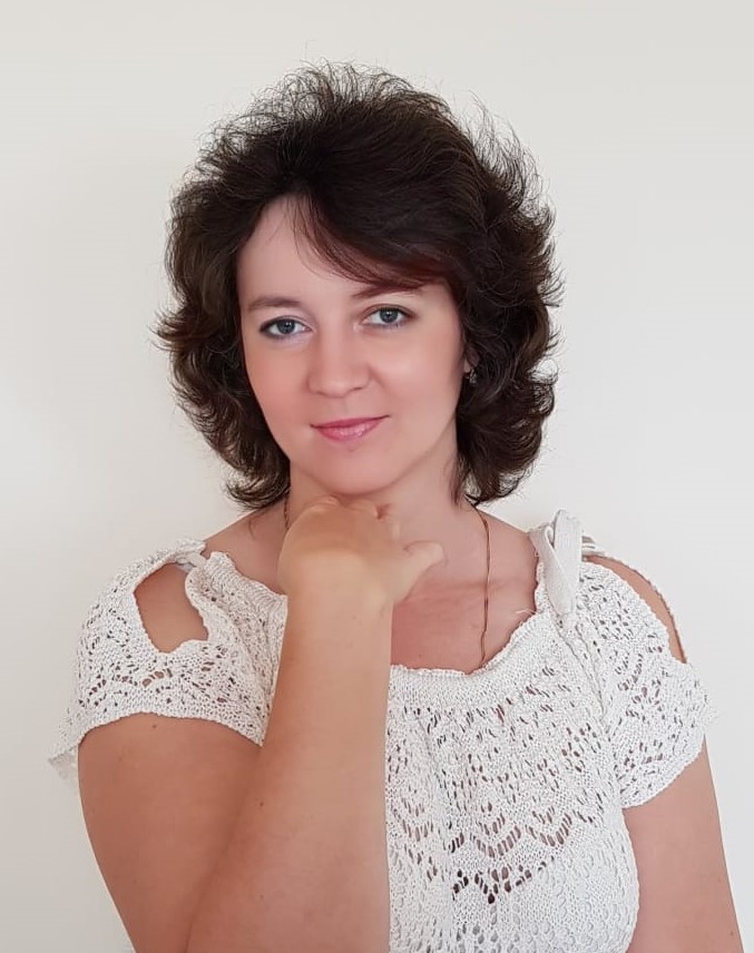 Шмарук Елена Николаевна.