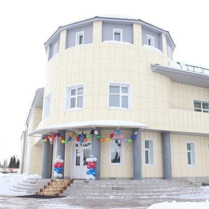 Здание школы.
